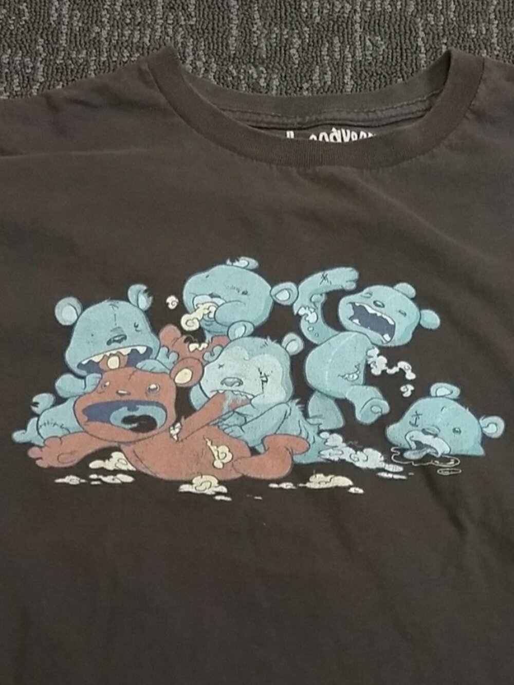 TEDDY BEAR ZOMBIE T-SHIRT - Medium 👕 Cute Funny Tee Shirt Threadless